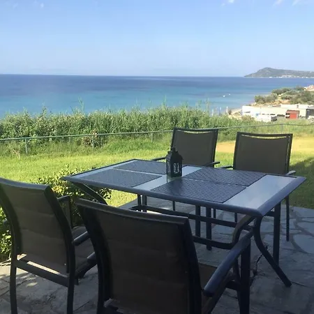 Mola Kalyva, Kaloytsikos Kassandra Chalkidiki *